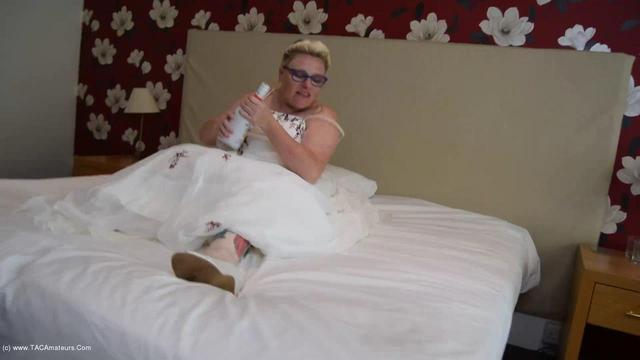 Phillipas Ladies - Bride Mollie Gets Fucked Pt1 video