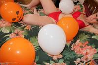Balloons New featuring Tracey Lain Free Pic 1