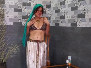 Diana Ananta - Oriental Bloomers Video