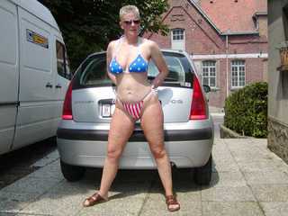 Tiffany Pearl - USA Bikini Pt1 Gallery