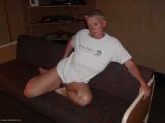 Tiffany Pearl - T-Shirt Tease Gallery