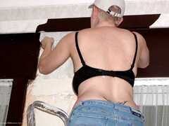 Tiffany Pearl - Wallpapering Pt1 Gallery