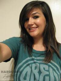 Veronica Cute In Her Green Tee featuring Heavenly Smut