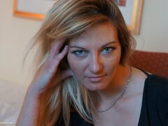 Vanessa - LBD Striptease Gallery