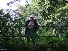 Lexie Cummings - Flashing At The Bridge Gallery