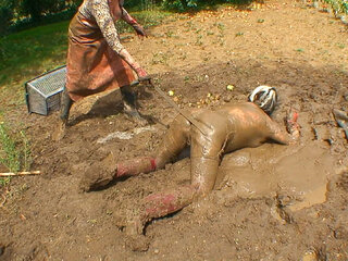 Mary Bitch - In The Mud With Helga Pt2