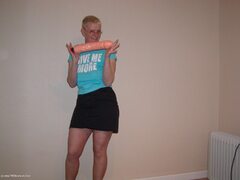 Tiffany Pearl - Girlie Gallery