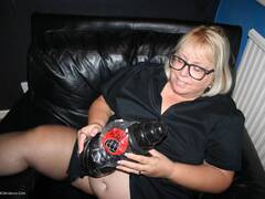 Lexie Cummings - Lexie Tries Out A New Big Toy Gallery