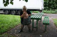Lorry Park Flashing featuring Lexie Cummings