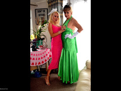 Dimonty - Dimonty  Emerald In Red  Green Gallery