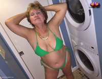Marathon Woman In Training featuring Busty Bliss Free Pic 1