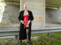 Underpass Exhibitionist featuring Tiffany Pearl Free Pic 1
