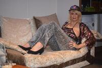 Sparkle Outfit & Topless featuring Dimonty Free Pic 1