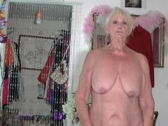 Sparkle - Getting Dressed Video