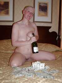 Happy New Year! featuring Tiffany Pearl