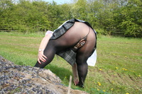 Flashing In The Field featuring Lexie Cummings Free Pic 1