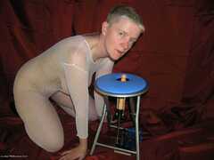 Tiffany Pearl - Extreeme Dildo Stool Gallery