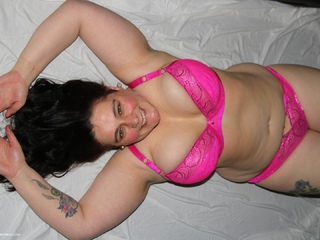 Cheeky Dee - Hot photoshoot with various outfits