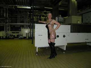 Tiffany Pearl - Factory Latex