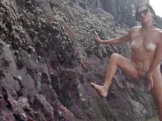 Diana Ananta - Naked Swimming In The Ocean Pt2 Gallery